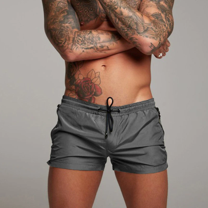 Atmungsaktive Badeshorts für den Sommer, schnelltrocknend und bequem.