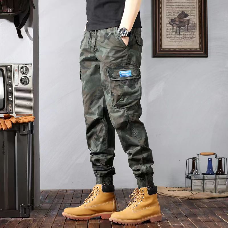 Atmungsaktive Sommer-Cargohose für Männer – leicht, funktional und perfekt für warme Tage.
