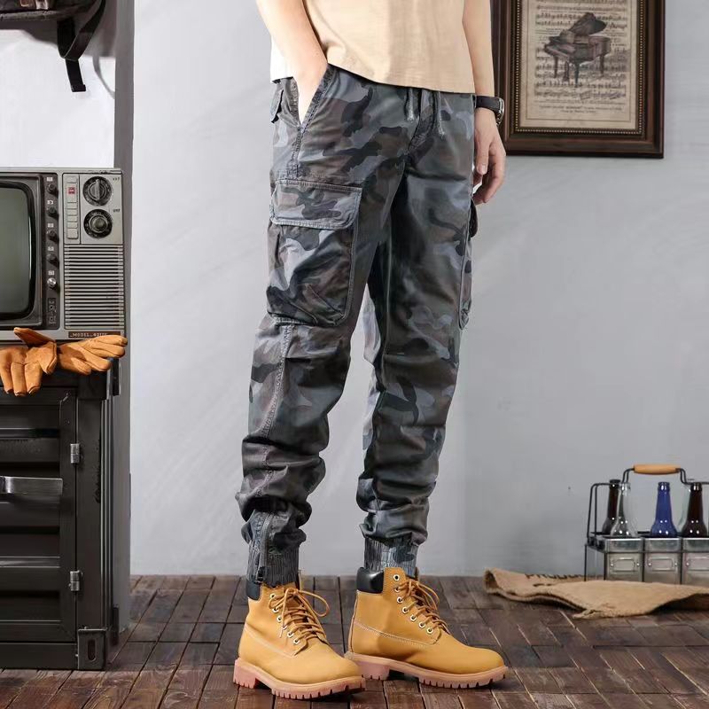 Atmungsaktive Sommer-Cargohose für Männer – leicht, funktional und perfekt für warme Tage.