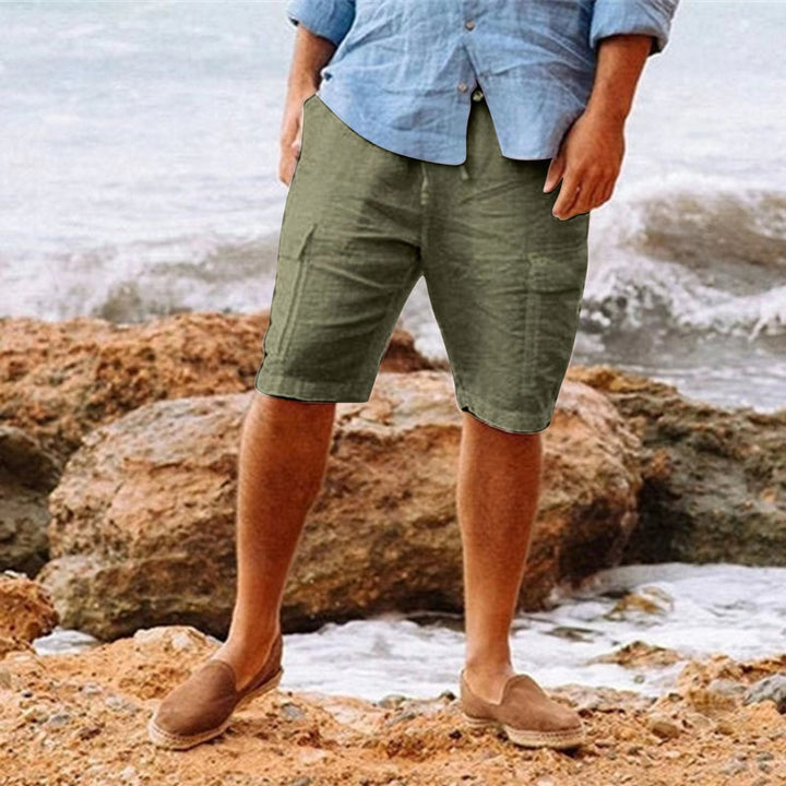 Bequeme Leinen-Shorts für Männer, ideal für heiße Sommertage und Freizeit.
