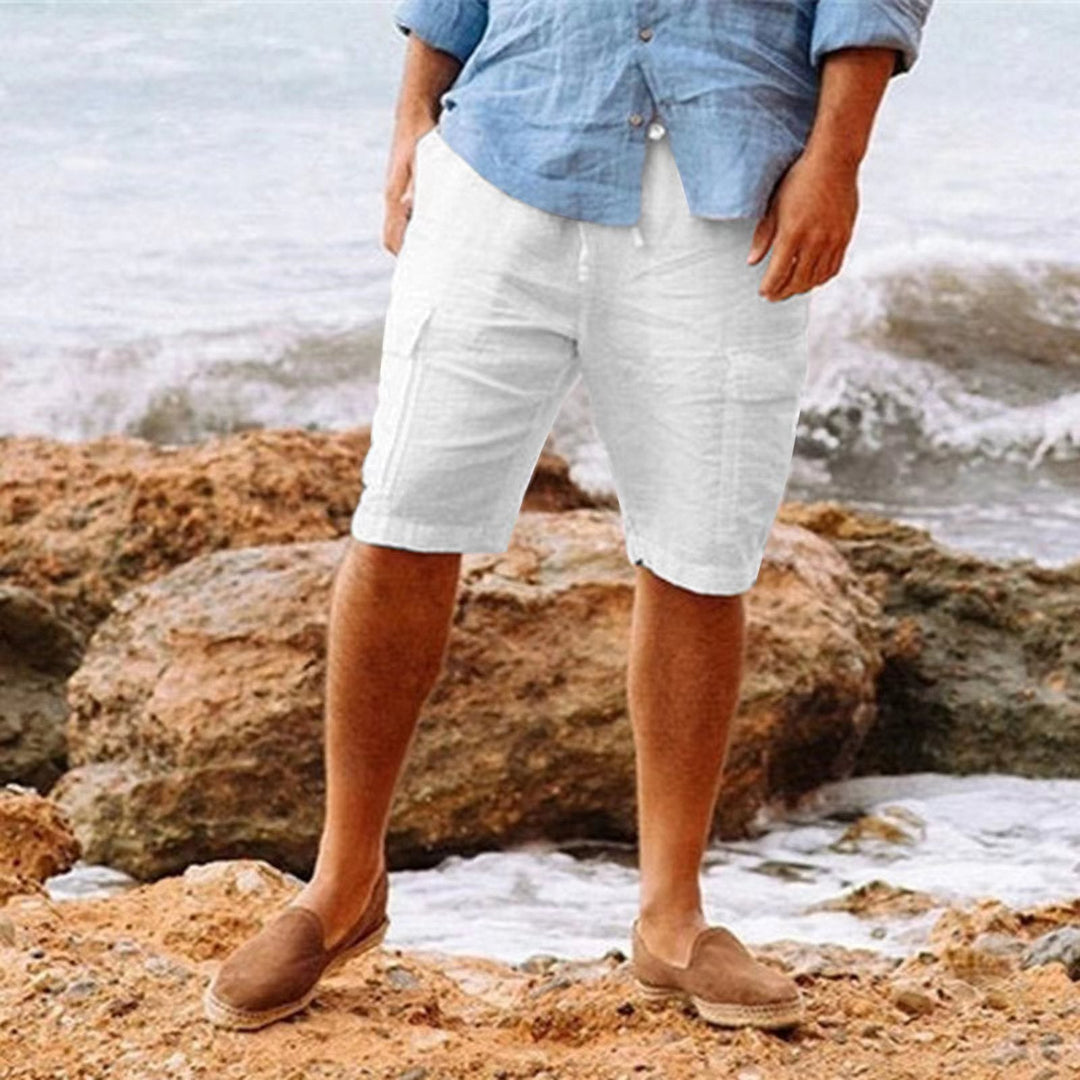 Bequeme Leinen-Shorts für Männer, ideal für heiße Sommertage und Freizeit.