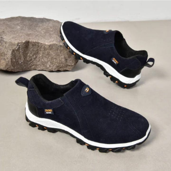 Bequeme Slipper für Männer mit weicher Sohle und atmungsaktivem Design








