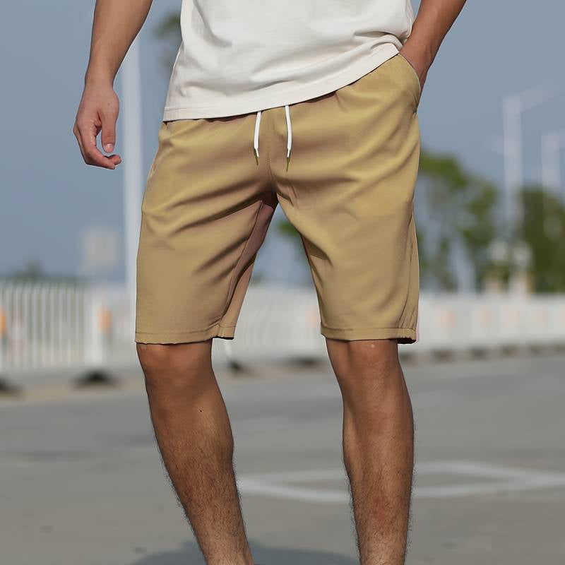 Bequeme Sommershorts aus Baumwolle – leicht, atmungsaktiv und perfekt für warme Tage.