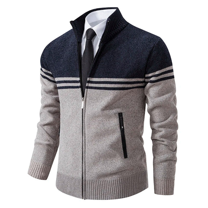 Elegante Herren-Strickjacke, ideal für stilvolle und warme Herbst- und Wintertage.
