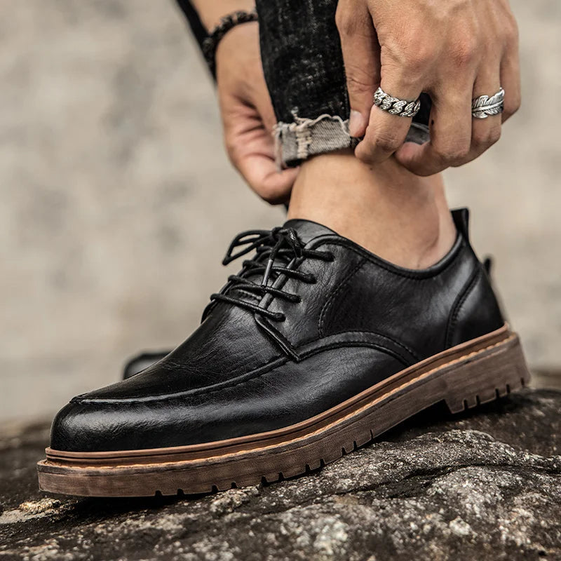 Elegante Herrenschuhe aus Leder, ideal für formelle Anlässe und stilvolle Outfits