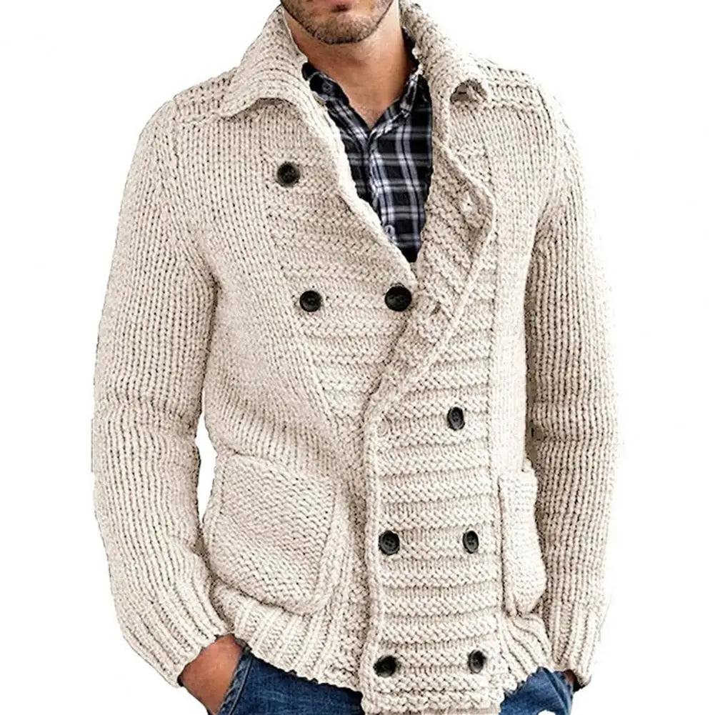 Elegante Strickjacke für Männer, ideal für Herbst- und Wintertage.