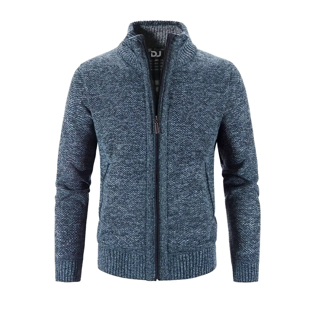 Elegante warme Herrenstrickjacke mit Reißverschluss – zeitloses Design und komfortabler Schutz.