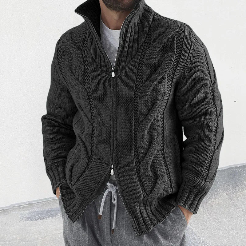 Elegante Winter-Strickjacke für Männer – kuschelig, stilvoll und ideal für Herbst- und Wintertage.