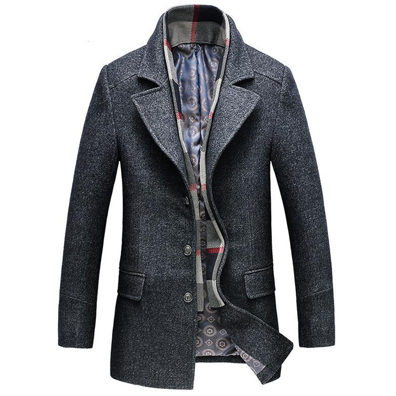 Hochwertiger Trenchcoat für Herren in elegantem Design, ideal für kalte Wintertage