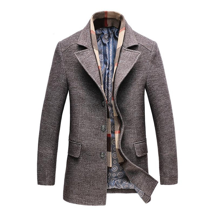 Hochwertiger Trenchcoat für Herren in elegantem Design, ideal für kalte Wintertage