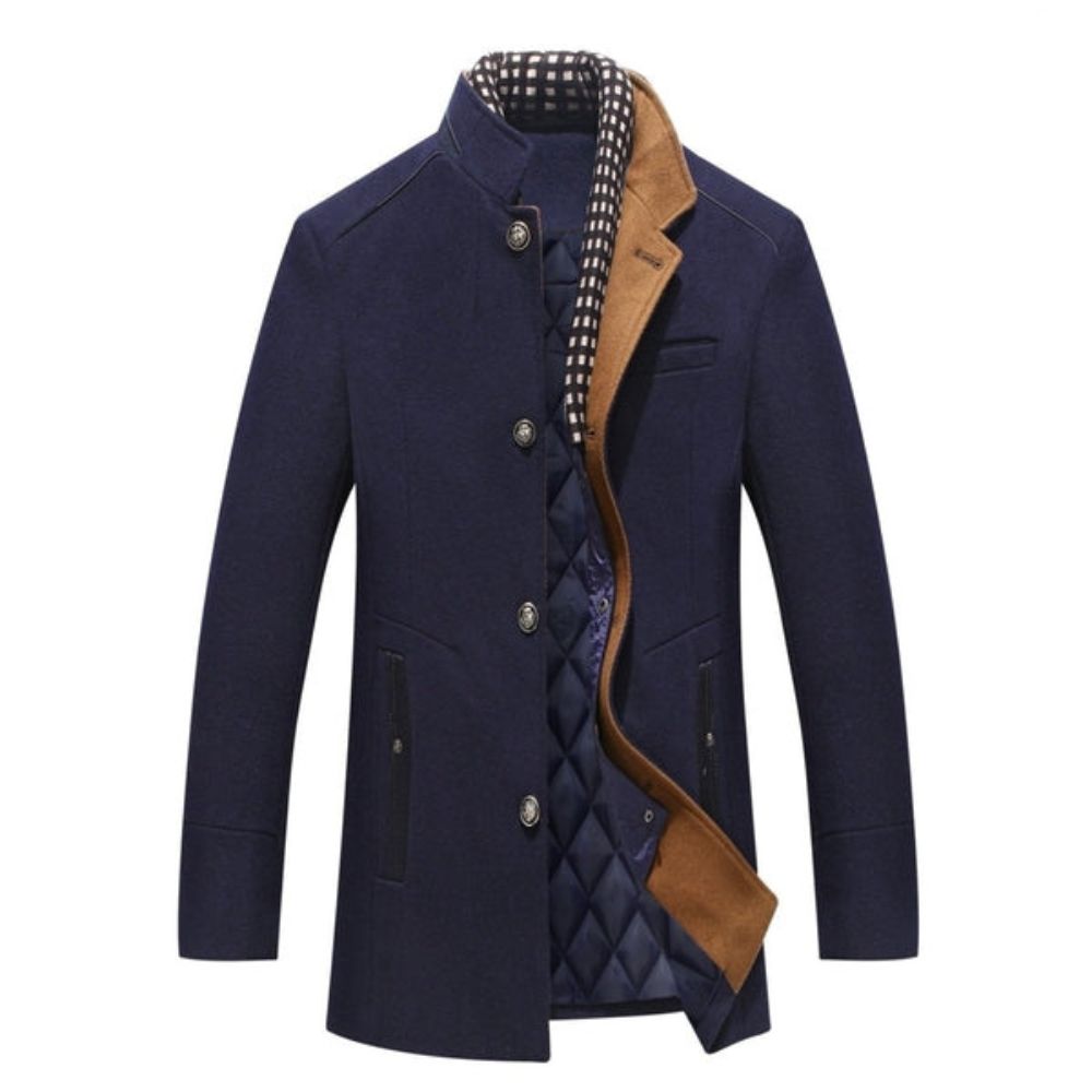 Eleganter Wintermantel aus Wolle für Herren – stilvoller Schutz für kalte Herbst- und Wintertage.