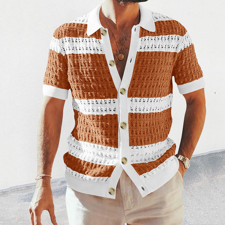 Elegantes Herren-Sommer-Poloshirt aus Strick – stilvoll, bequem und perfekt für warme Tage
