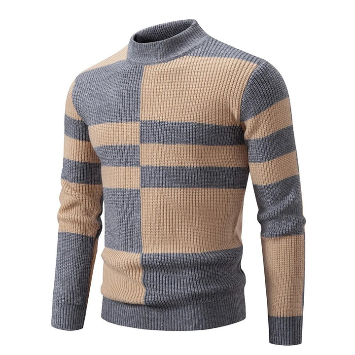 Farbiger Rollkragenpullover für Männer aus weichem Strickmaterial, ideal für die kalte Jahreszeit.