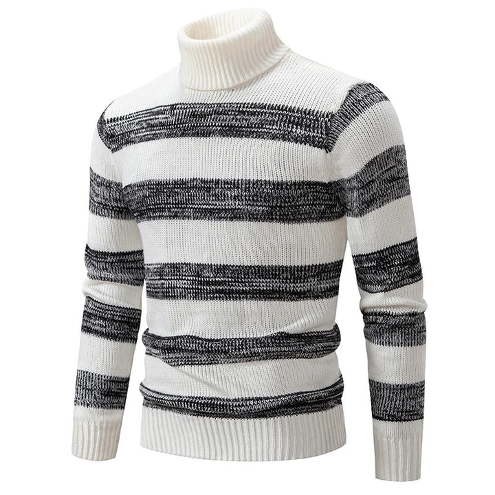 Farbiger Rollkragenpullover für Männer aus weichem Strickmaterial, ideal für die kalte Jahreszeit.