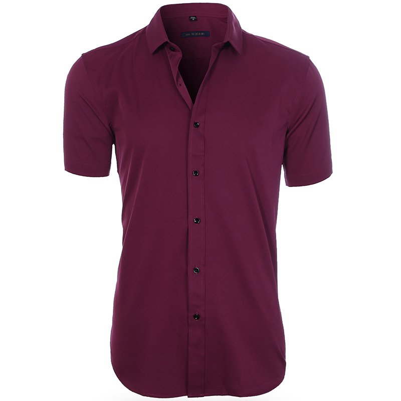 Formales Hemd für Männer mit Knitterschutz, elegant und pflegeleicht für Business und Anlässe.