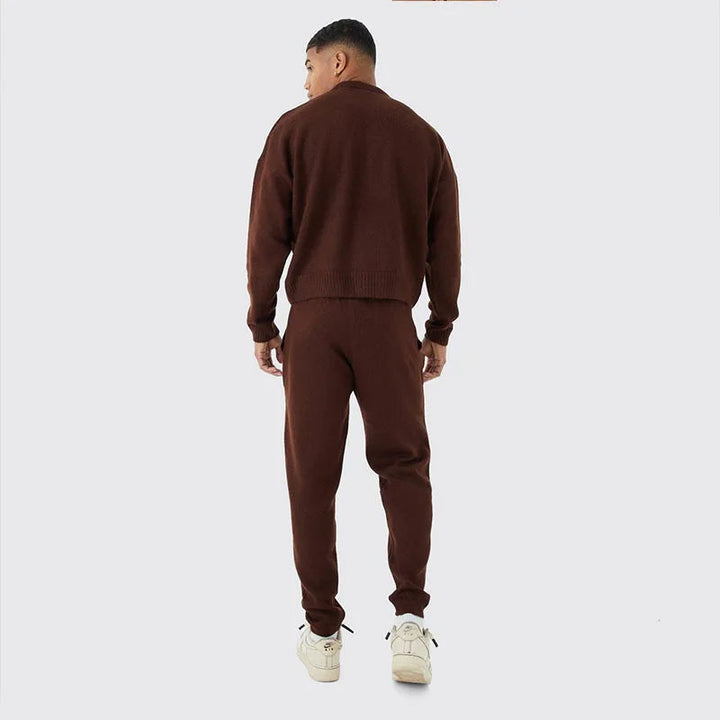 Gemütliches Set aus Pullover und Hose für Männer – stilvoll und bequem für kühle Tage