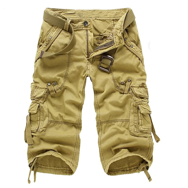 Bequeme und atmungsaktive Cargo-Caprihose für Männer im Sommer