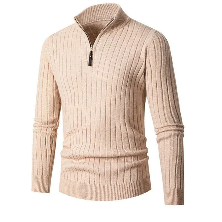 Gestreifte Weste mit halbem Reißverschluss für Männer – ideal für kühle Herbst- und Wintertage.