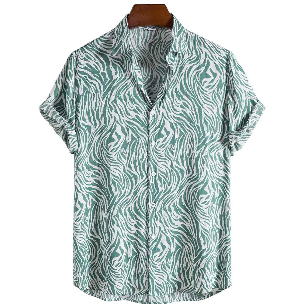 Cooles Herren-Sommerhemd mit auffälligem Tigerdruck – perfekt für warme Frühlingstage und heiße Sommertage.