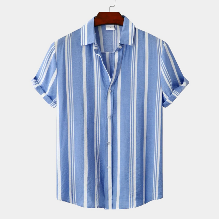 Lässiges gestreiftes Herrenhemd mit entspannter Passform, perfekt für moderne Alltagsoutfits.