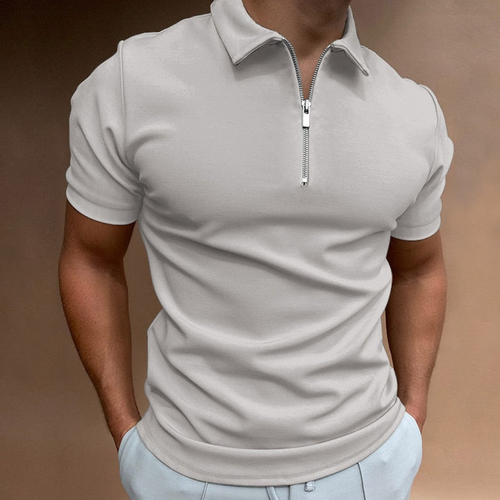 Herren-Poloshirt mit Reißverschluss für den Sommer – leicht, atmungsaktiv und stilvoll für warme Tage