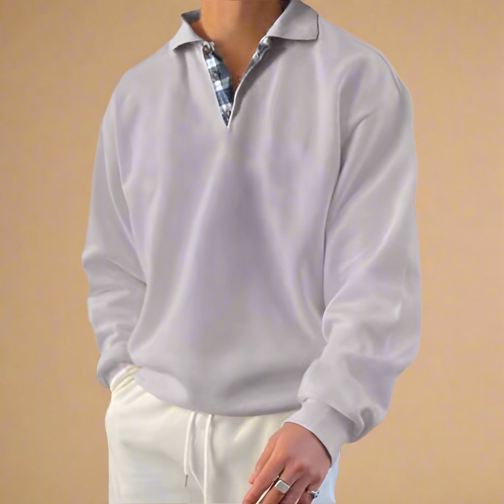 Stilvoller und bequemer Herrenpullover in neutraler Farbe, perfekt für entspannte und kühle Tage.