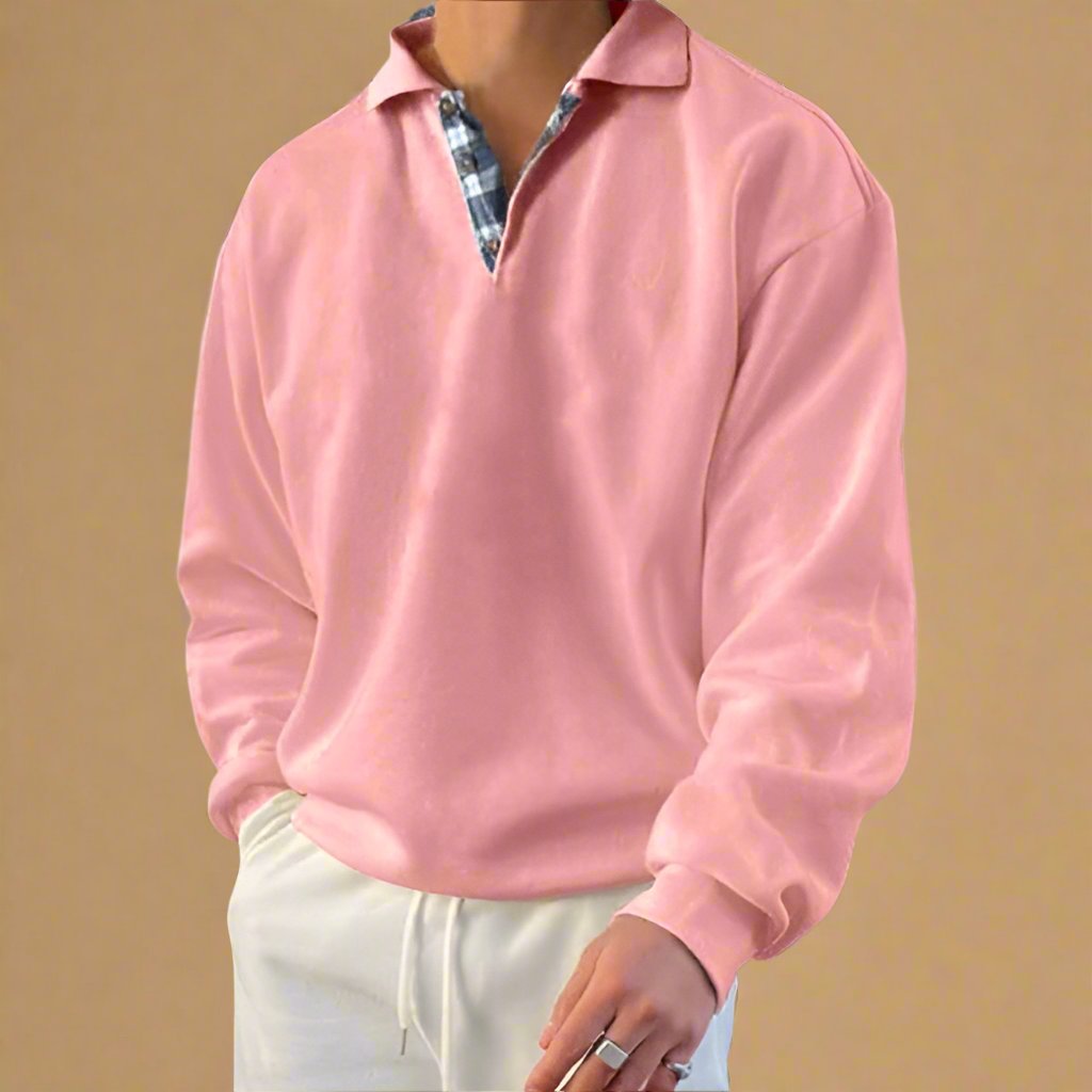Stilvoller und bequemer Herrenpullover in neutraler Farbe, perfekt für entspannte und kühle Tage.