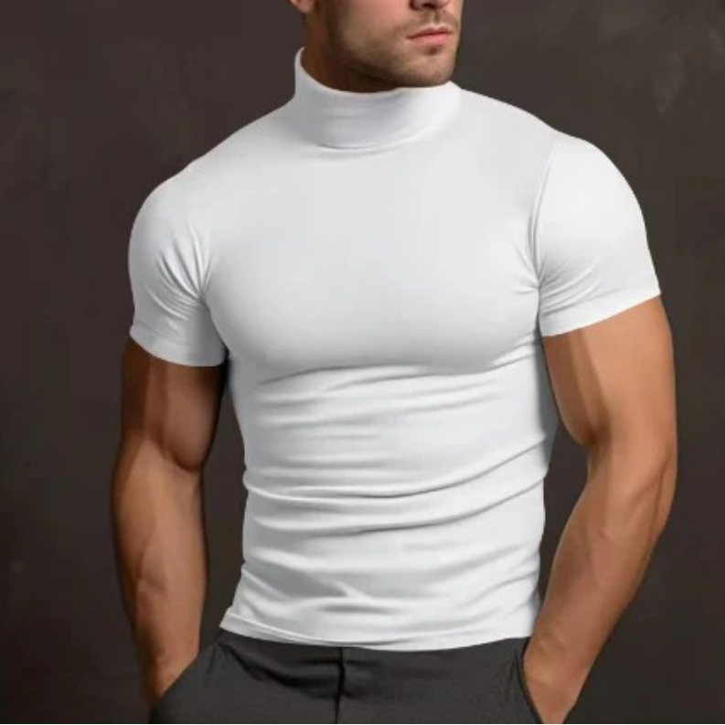 Leichtes, sommerliches T-Shirt mit Rollkragen für Herren in schmaler Passform und lässiger Eleganz.