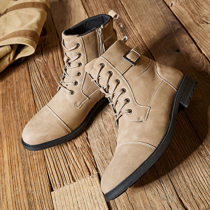 Elegante Herrenstiefel aus echtem Leder mit robuster Sohle, ideal für stilvolle und vielseitige Looks.