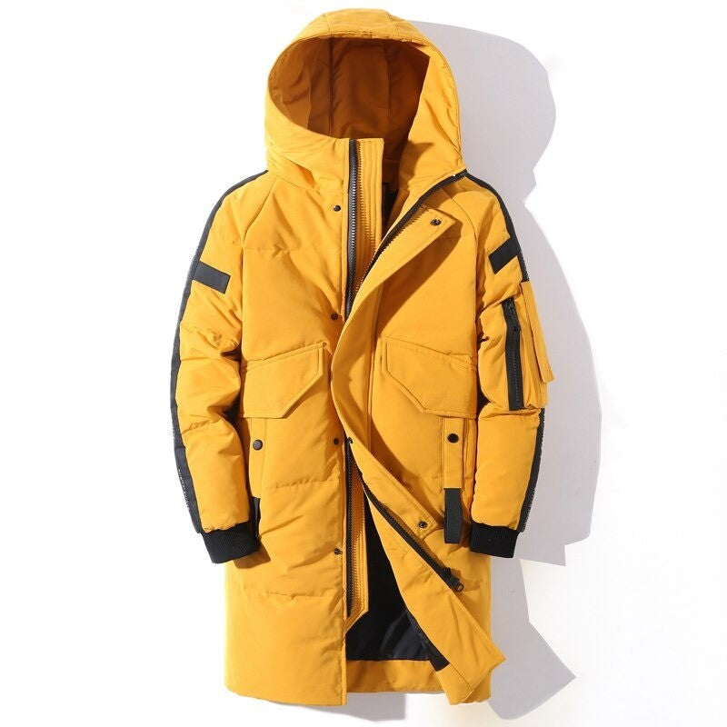 Hochwertige wattierte Winterjacke für Männer, warm und schützend für kalte Herbst- und Wintertage.