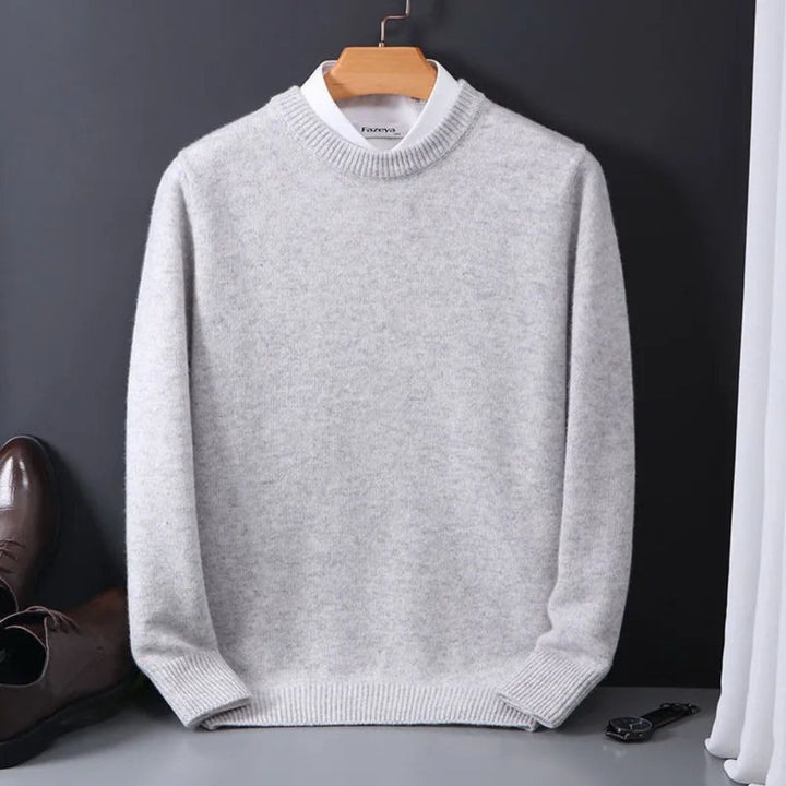Hochwertiger Freizeitpullover für Männer – ideal für entspannte Herbst- und Wintertage.