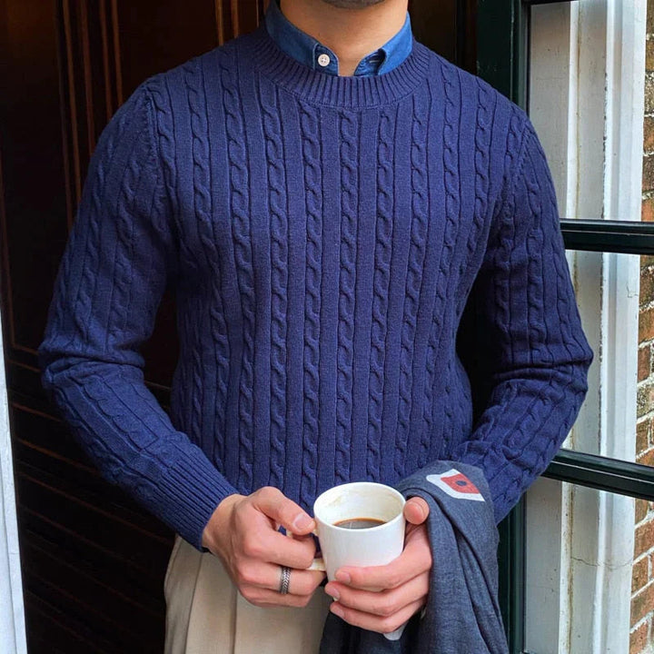 Eleganter Herren-Strickpullover mit feinem Muster, perfekt für kühle Tage