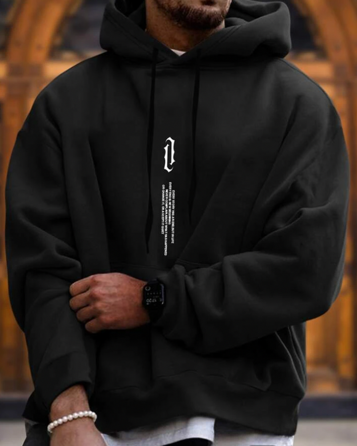 Klassisch stylischer Kapuzenpulli für Männer, ideal für kalte Tage und vielseitige Looks.