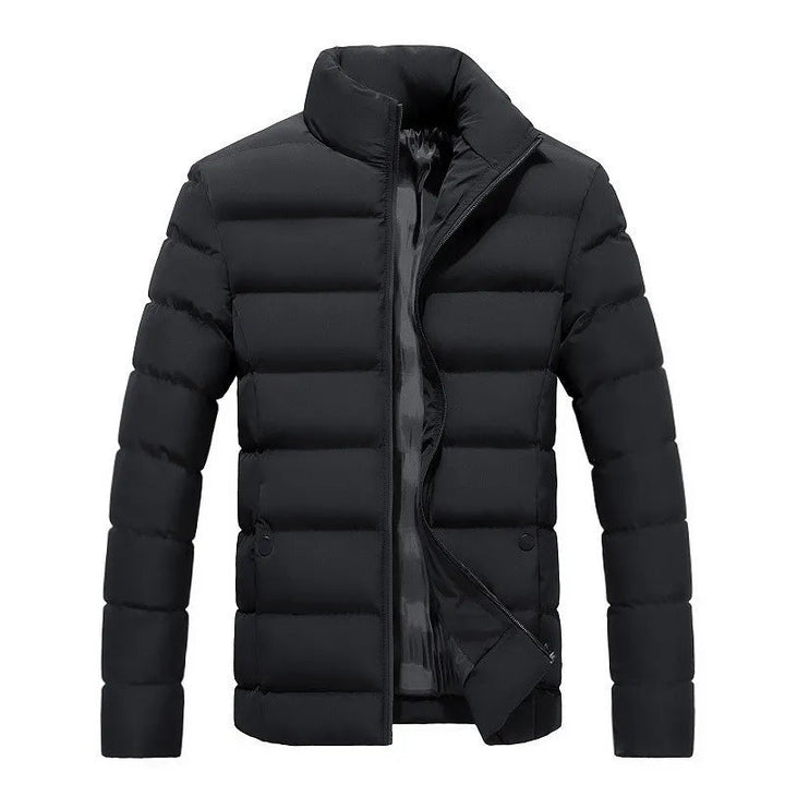 Klassische Herren-Winterjacke mit Steppmuster, warm und stilvoll.