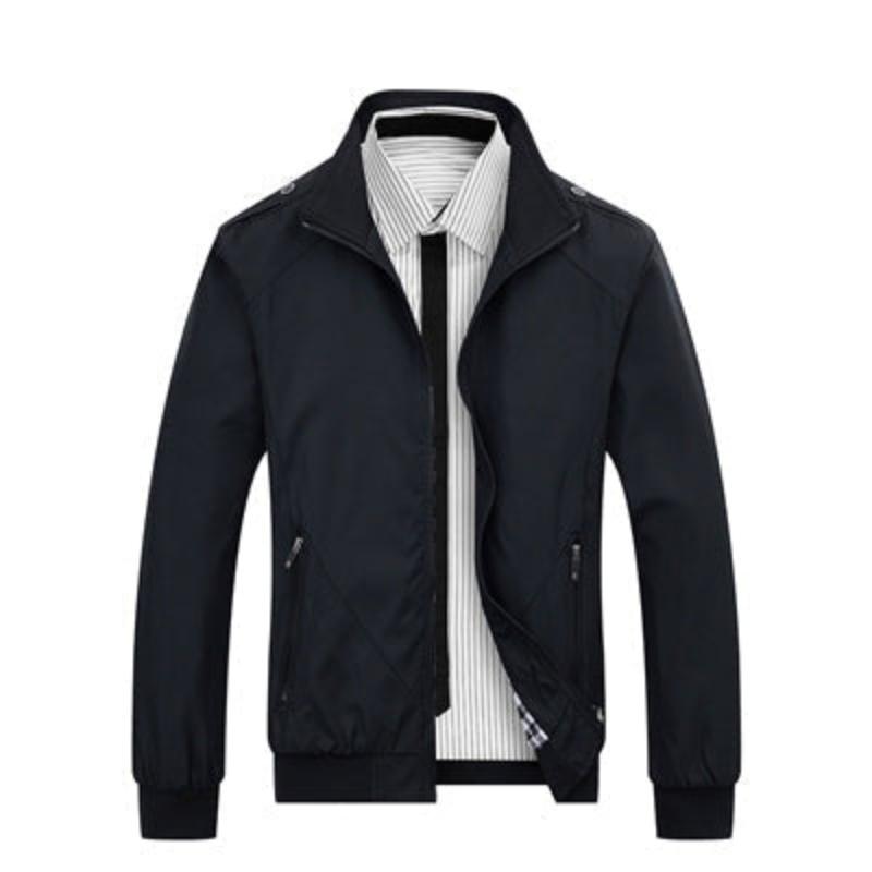 Klassische Herrenjacke – eleganter Stil für Herbst und Winter