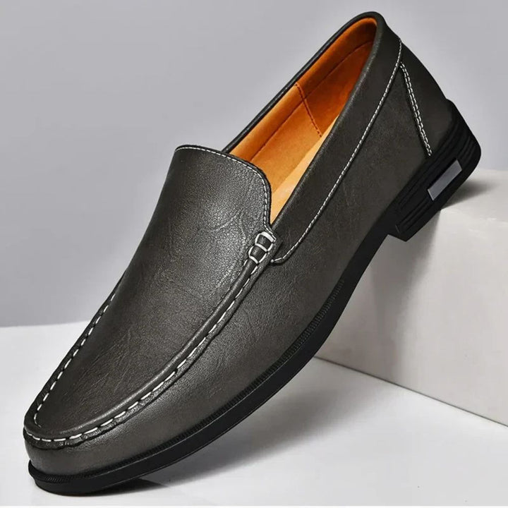 Klassische Lederschuhe für Männer – elegant und ideal für Herbst- und Wintertage.