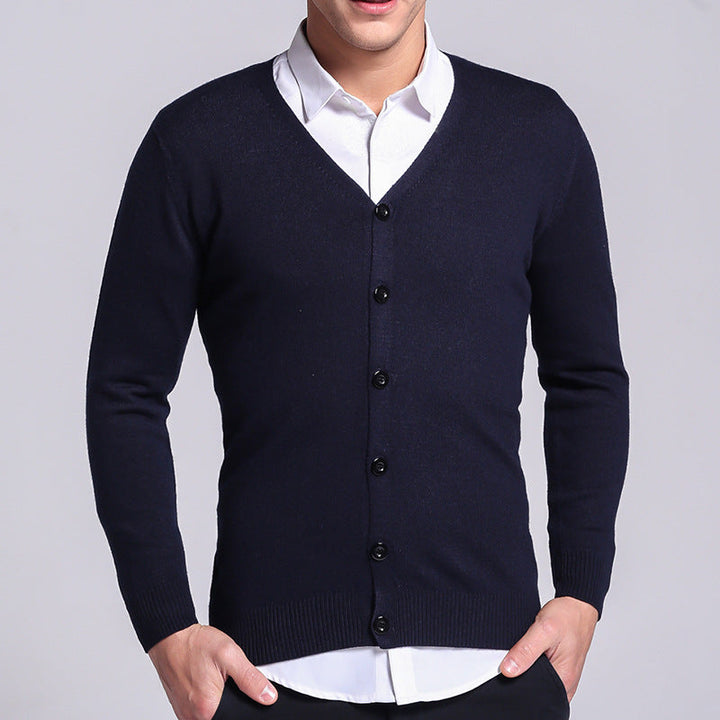 Klassische Herren-Strickjacke mit Knopfleiste, ideal für elegante und lässige Outfits an kühleren Tagen