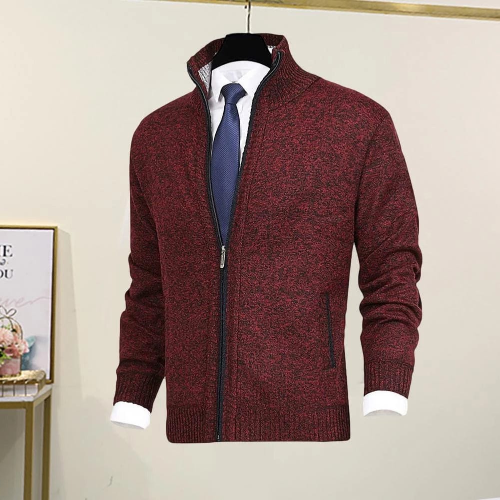 Klassische warme Winter-Strickjacke für Männer, ideal für kalte Wintertage und stilvolle Outfits.