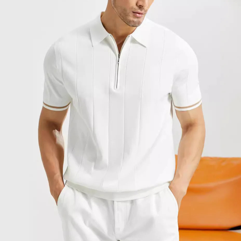 Klassisches und elegantes Poloshirt für Männer, ideal für warme Sommertage.