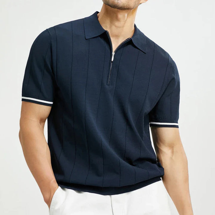 Klassisches und elegantes Poloshirt für Männer, ideal für warme Sommertage.