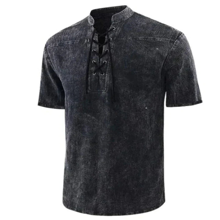 Klassisches V-Neck Sommerhemd für Männer – leicht, atmungsaktiv und stilvoll für warme Tage.
