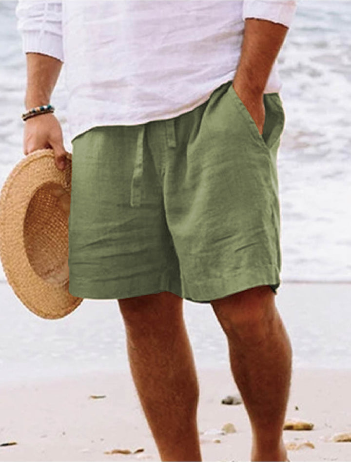Lässige und bequeme Strandshorts für Männer, ideal für entspannte Sommertage am Meer