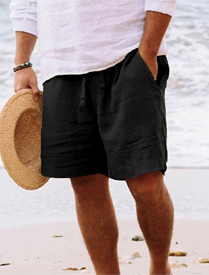 Lässige und bequeme Strandshorts für Männer, ideal für entspannte Sommertage am Meer