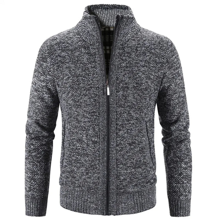 Lässige Strickjacke für Männer, ideal für kalte Herbst- und Wintertage.