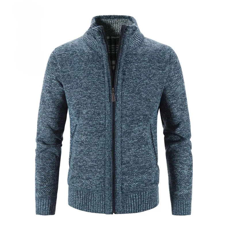 Lässige Strickjacke für Männer, ideal für kalte Herbst- und Wintertage.