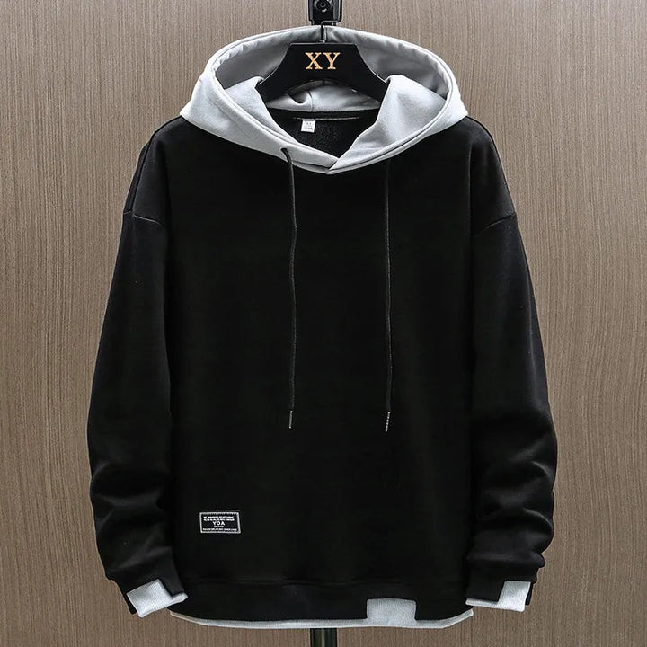 Lässiger warmer Kapuzenpullover für Männer, ideal für Herbst- und Wintertage.