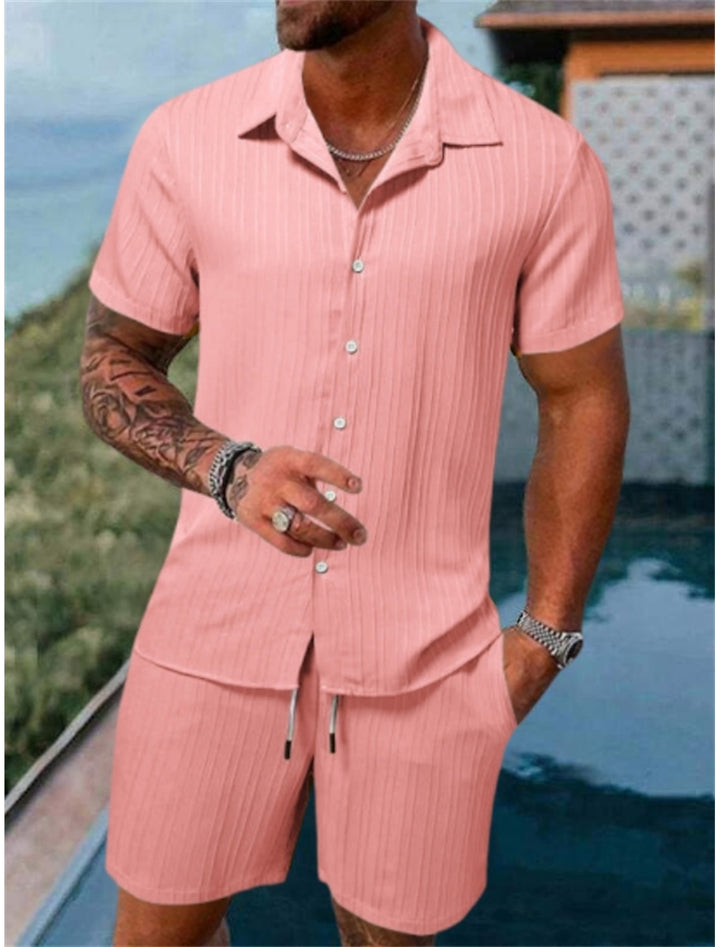 Lässiges Button-Down-Hemd-Set für den Sommer, ideal für Urlaubsstyle und entspannten Komfort.