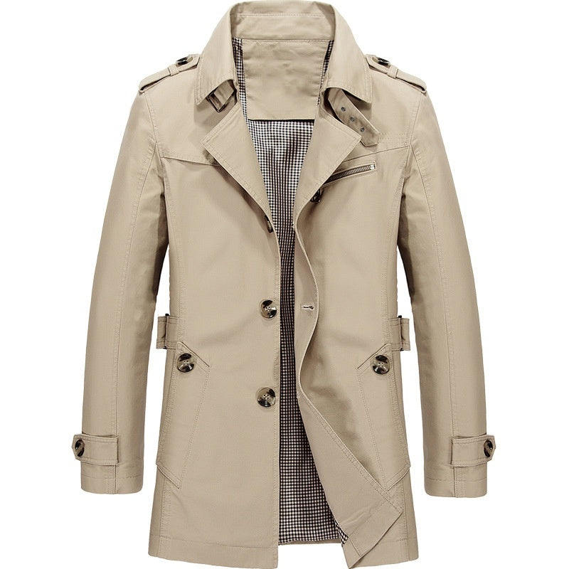 Legerer Wintermantel für Männer, ideal für Herbst- und Wintertage, mit entspanntem Stil und kuscheliger Wärme.