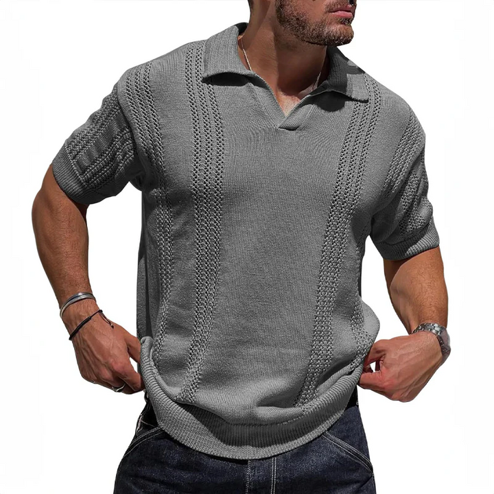 Luftiges Sommer-Poloshirt aus Strick für Männer, ideal für heiße Tage und stilvolle Looks