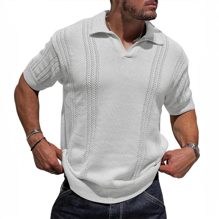 Luftiges Sommer-Poloshirt aus Strick für Männer, ideal für heiße Tage und stilvolle Looks